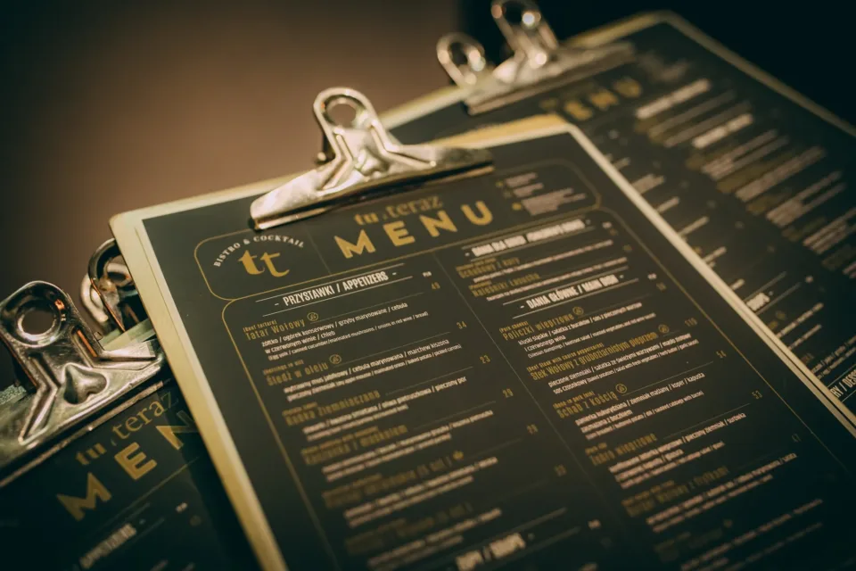 tu i teraz bistro & cocktail - grafika (6)