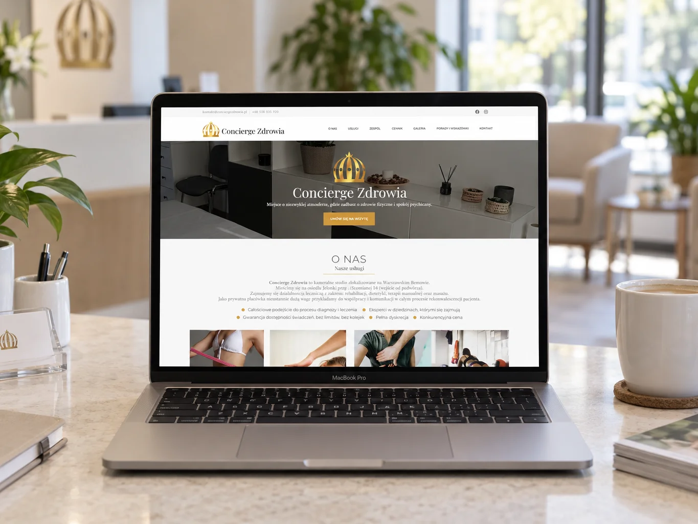 Strona Concierge Zdrowia na laptopie