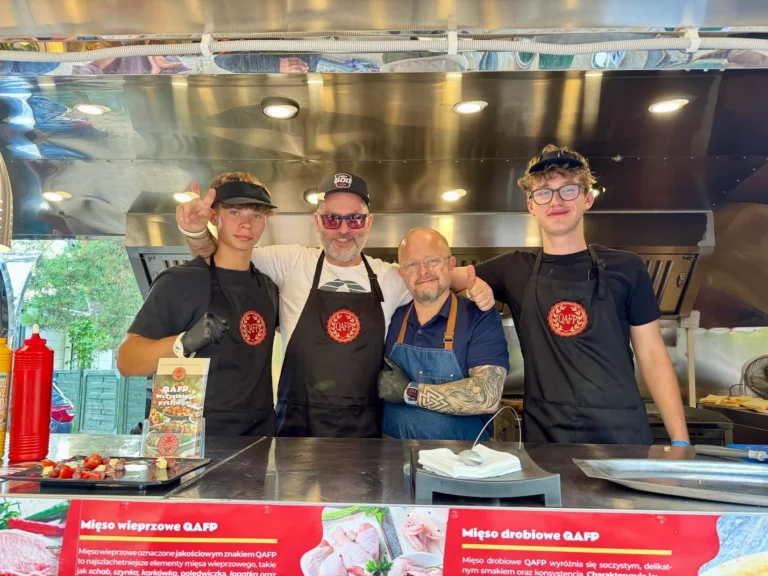 Foodtruck QAFP - realizacja Projektywni