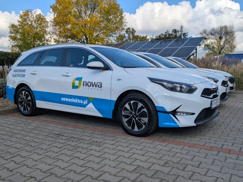 Nowa Elektro - oklejanie pojazdu (1)